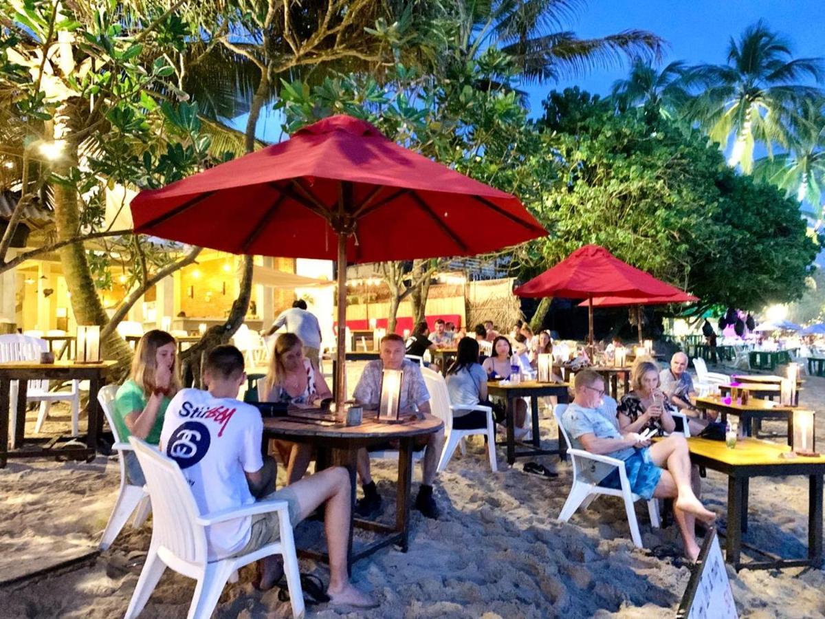 Central Beach Inn ミリッサ エクステリア 写真