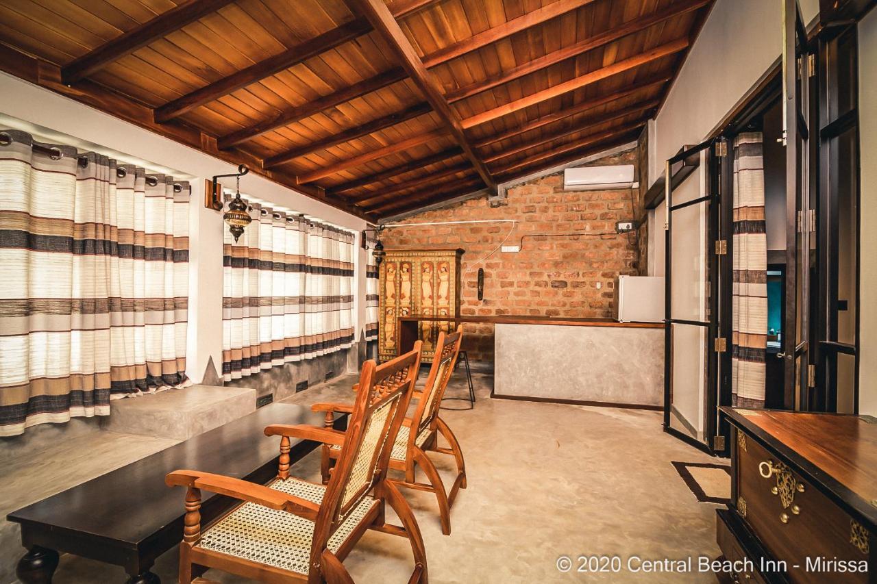 Central Beach Inn ミリッサ エクステリア 写真